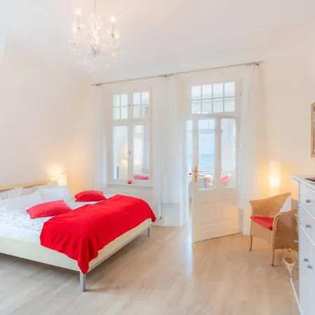 Carmen Apartment